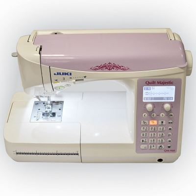 Juki QM-900 (1)